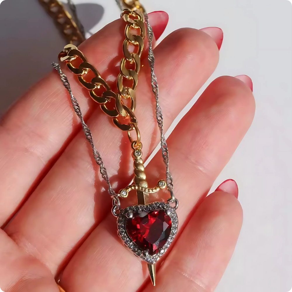 Colar Promessa de Amor | Ela é o Coração, Ele é a Espada